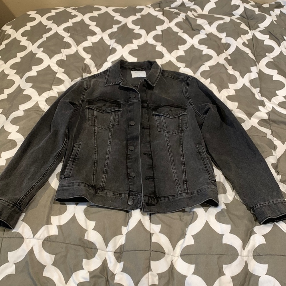 Men’s Gray Jean Jacket - NEW, NEVER WORN!